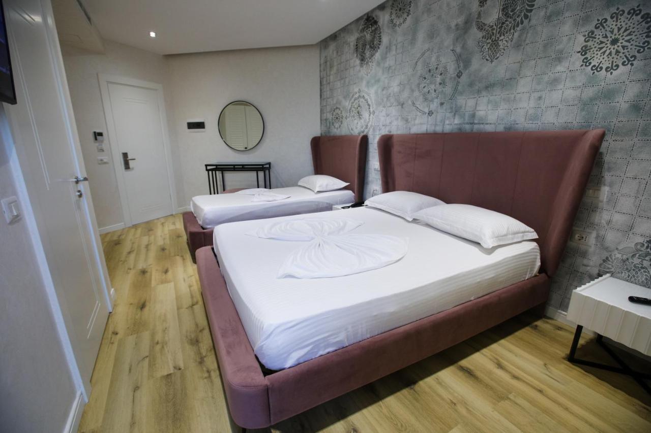 Blue Boutique Hotel Dhërmi Buitenkant foto