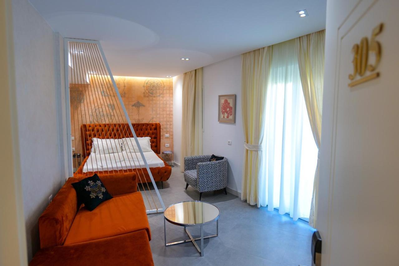 Blue Boutique Hotel Dhërmi Buitenkant foto