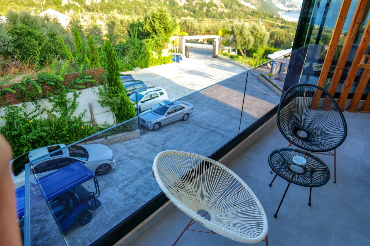 Blue Boutique Hotel Dhërmi Buitenkant foto
