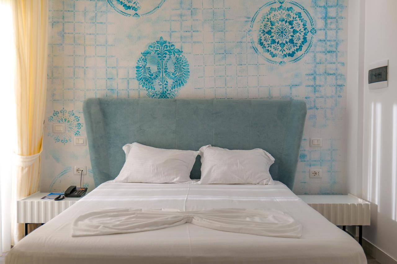 Blue Boutique Hotel Dhërmi Buitenkant foto